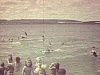 Enfants sur la plage du camp de vacances 