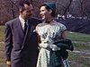 New York;  Pilou, jeune fille, et son père à Rockefeller Center
