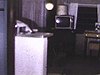 Intérieur de la maison (machine à coudre, tv, divan...)