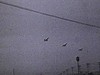 Escadrille d'avions bi-plans dans le ciel