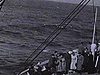 Le groupe pose à la proue du bateau