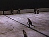 Hockey; partie au Madison Square Garden de New York en janvier 1953 (coupe gagnée par les Canadiens); Rangers contre Canadiens de Montréal (très beaux plans) (vedette)