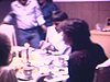 Noël: repas familial, les ados et les parents, puis jeux en famille
