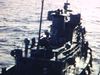 Remorqueur tirant un navire - manoeuvre maritime