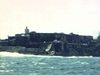 Vieux fort sur la côte de Panama, diverses vues de la côte et d'une ville