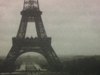 Tour Eiffel vue du Trocadéro, en 1929, Paris et les alentours. Touristes à Paris, châteaux et jardins